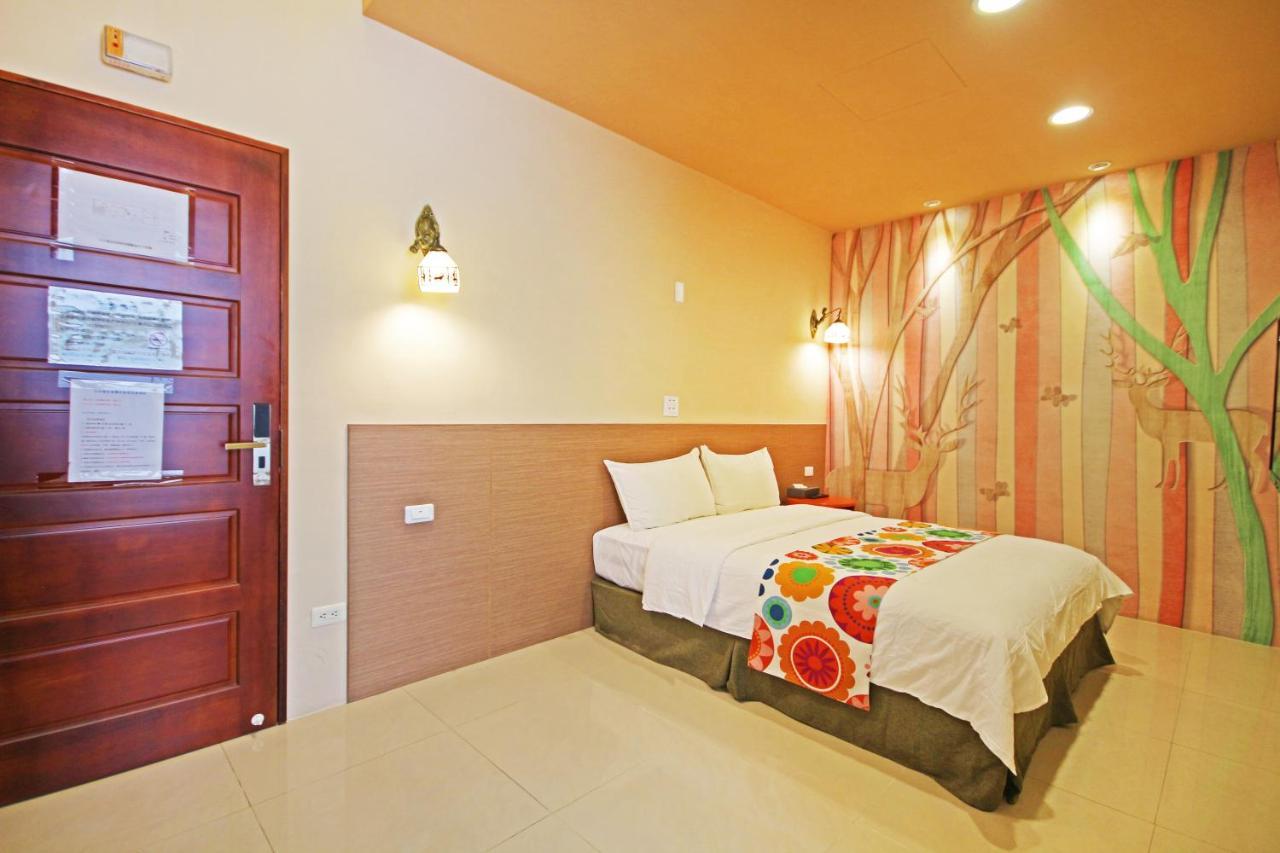 Fun Trip - Little Castle & Oscar B&B Taitung 외부 사진