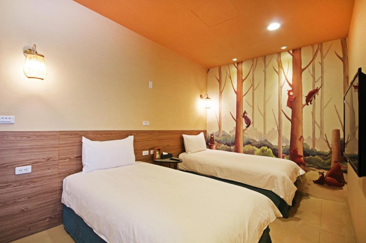 Fun Trip - Little Castle & Oscar B&B Taitung 외부 사진