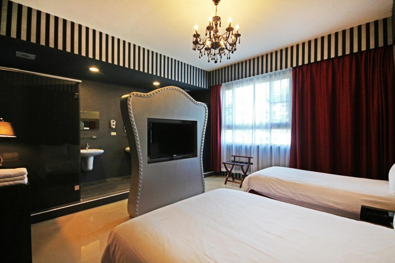 Fun Trip - Little Castle & Oscar B&B Taitung 외부 사진