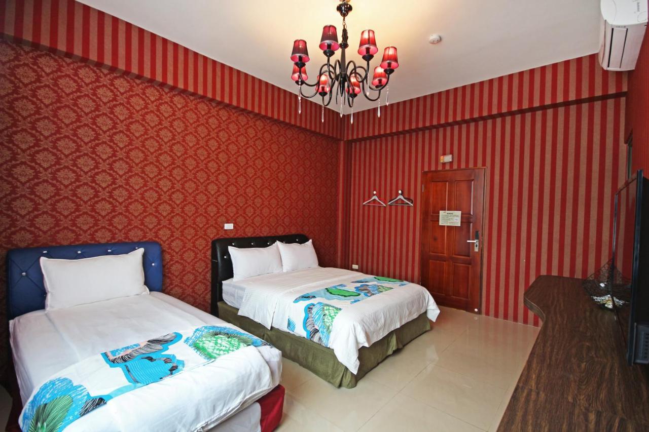 Fun Trip - Little Castle & Oscar B&B Taitung 외부 사진