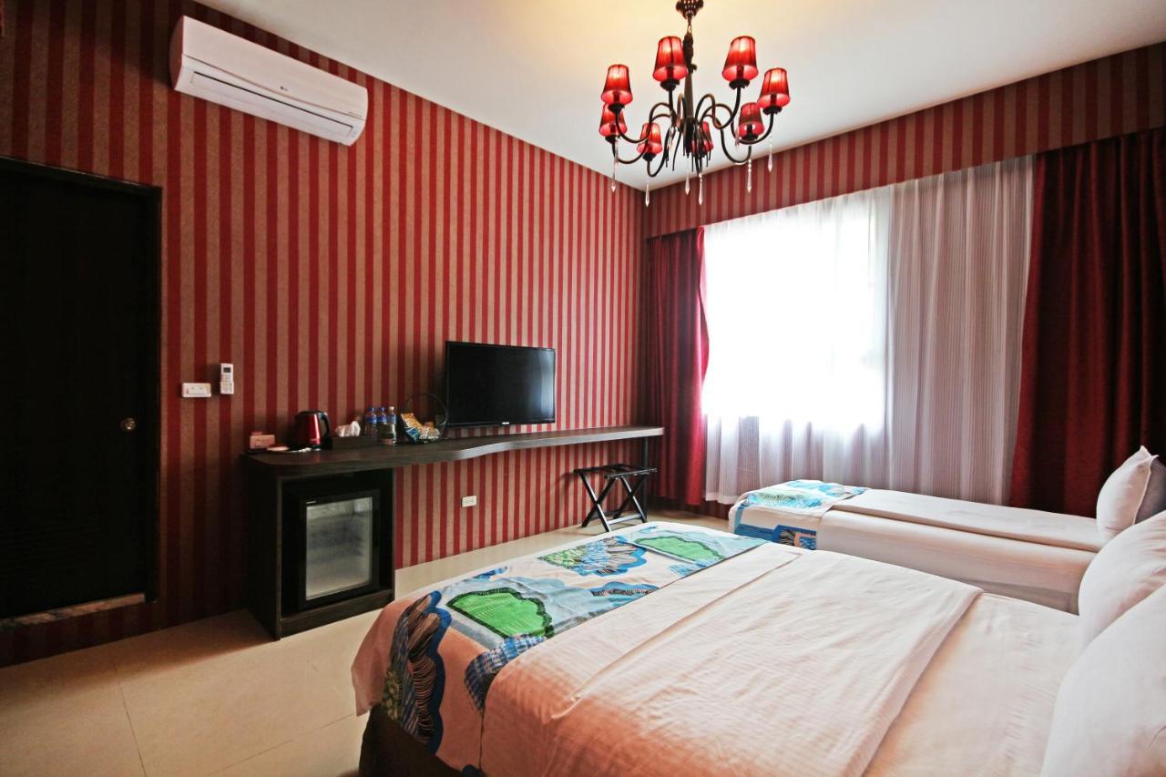 Fun Trip - Little Castle & Oscar B&B Taitung 외부 사진