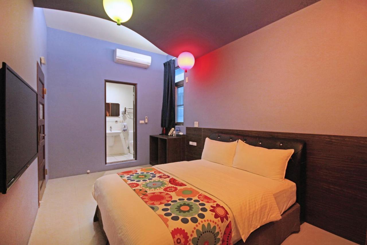 Fun Trip - Little Castle & Oscar B&B Taitung 외부 사진