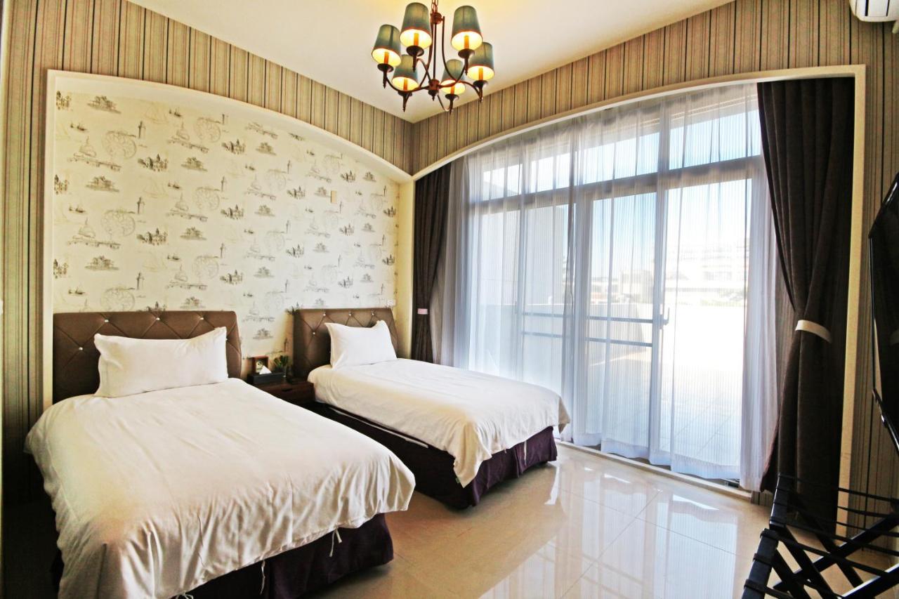 Fun Trip - Little Castle & Oscar B&B Taitung 외부 사진