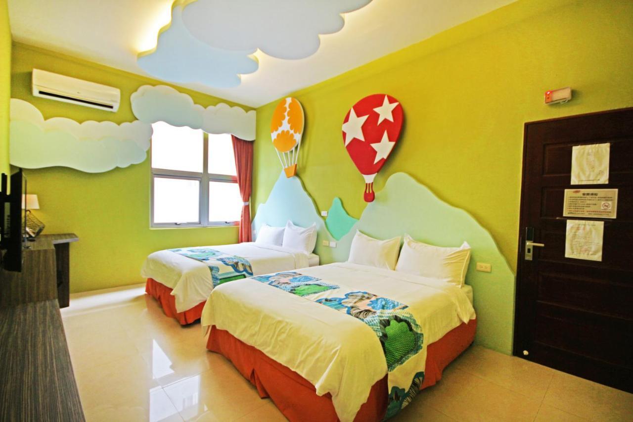 Fun Trip - Little Castle & Oscar B&B Taitung 외부 사진